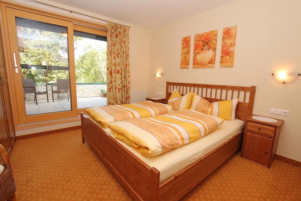 Apart Raetia Apartment Pfunds Luaran gambar